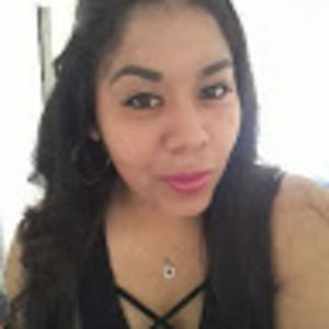 Meet your Posher, Stephany
